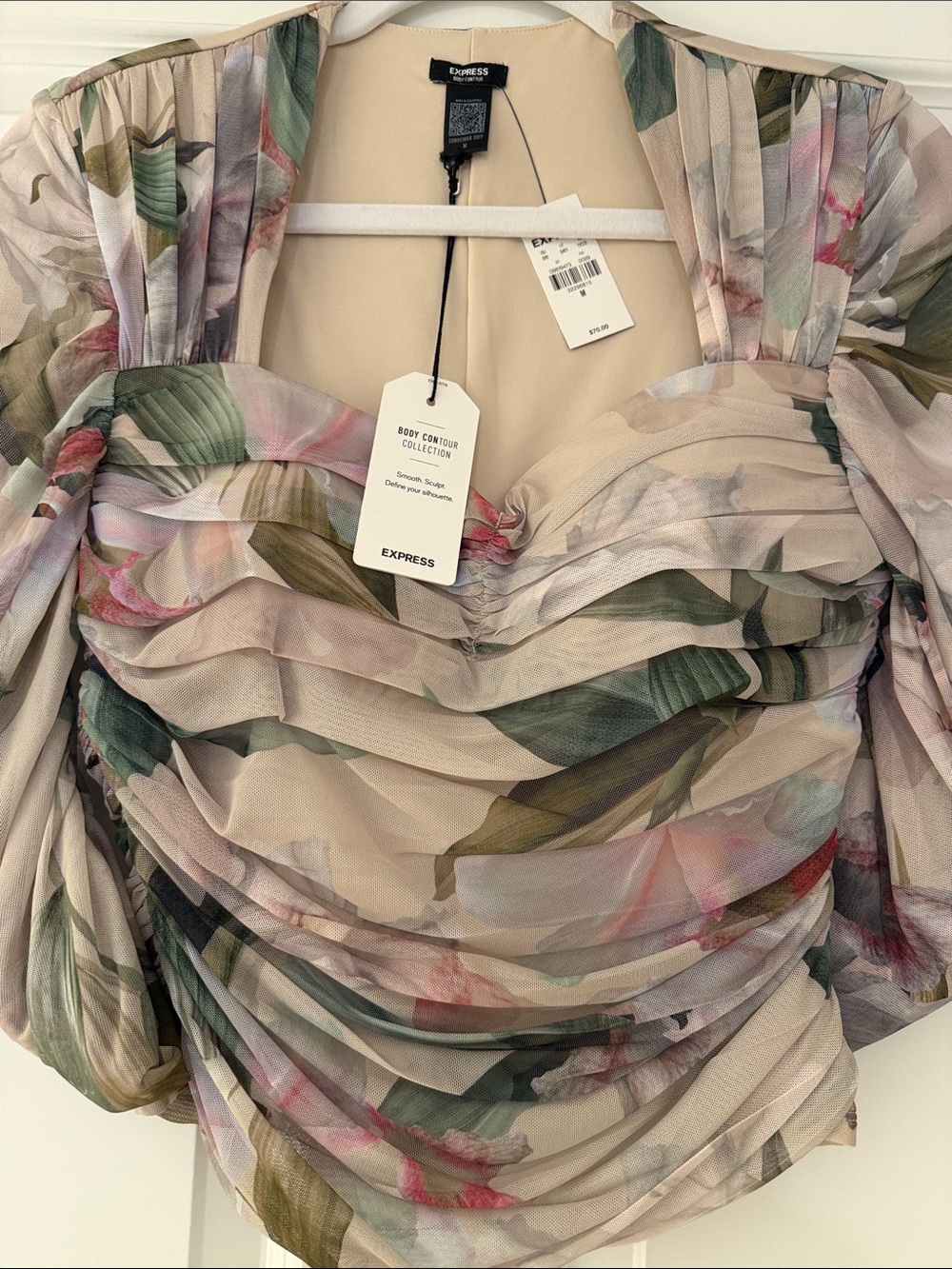 Express Floral Ruched Sheer Blouse - Picture 4 of 5